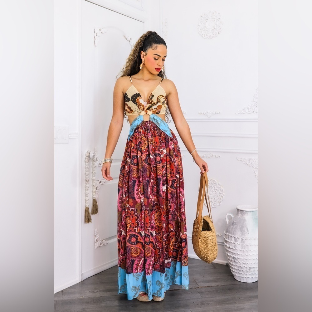 Bohemian Paisley Maxi Dress with Blue Accents - Picture 4 of 8